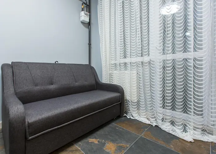 подобово в новобудові велика британія шевченка 19в *