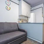 подобово в новобудові велика британія шевченка 19в Lviv
