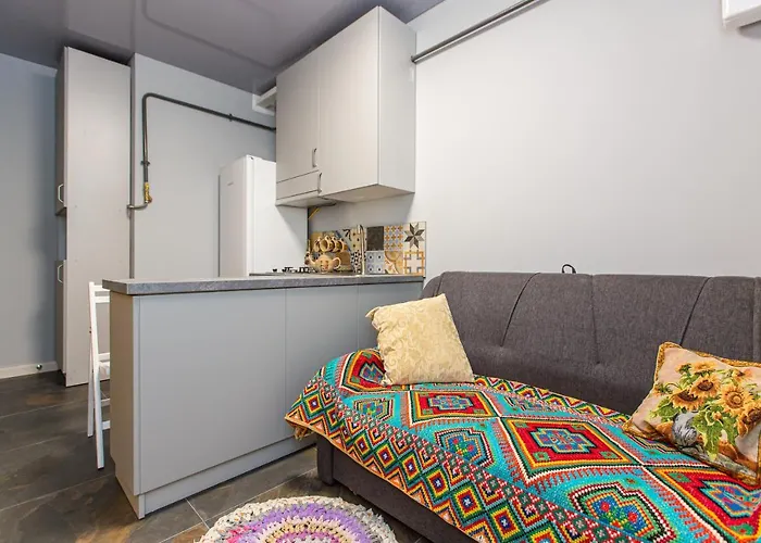 подобово в новобудові велика британія шевченка 19в * לבוב