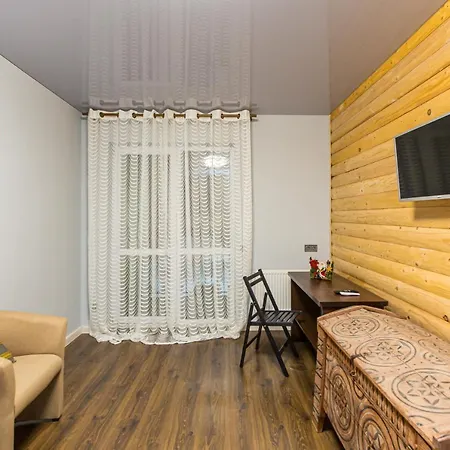 подобово в новобудові велика британія шевченка 19в Lviv