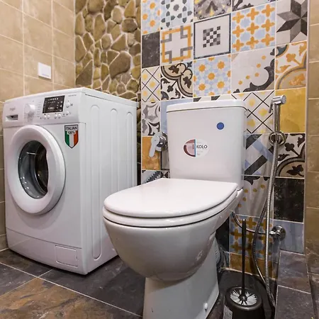 подобово в новобудові велика британія шевченка 19в * Lviv